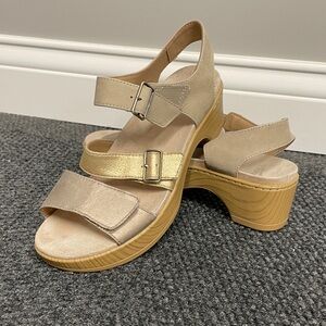 Dansko Malena Multi-Metallic Leather 3 Strap Clog Sandal Size EU 37 US 6.5-7